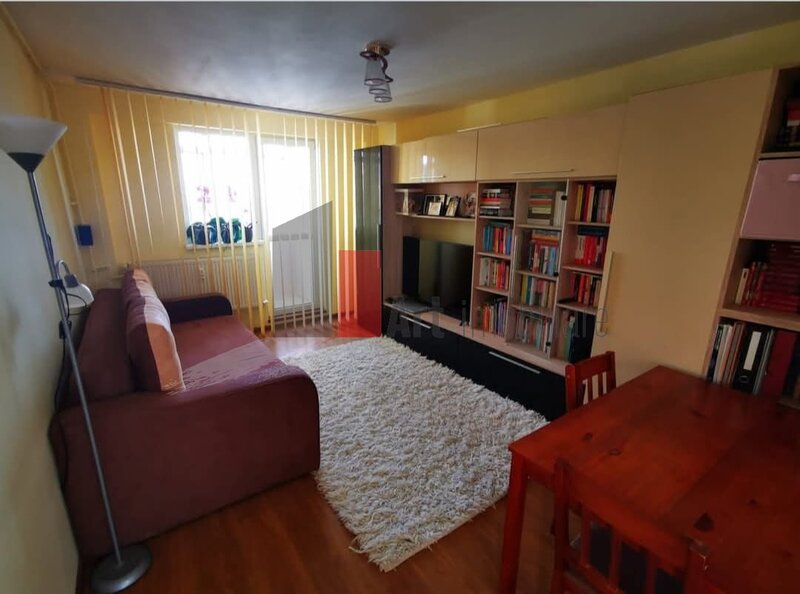 Drumul Taberei, Romancierilor, 2 camere